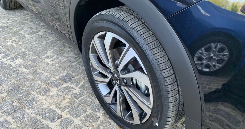 SsangYong Tivoli cena 94900 przebieg: 8, rok produkcji 2023 z Gliwice małe 277
